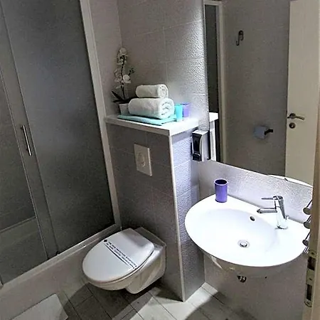 Adria Hotel