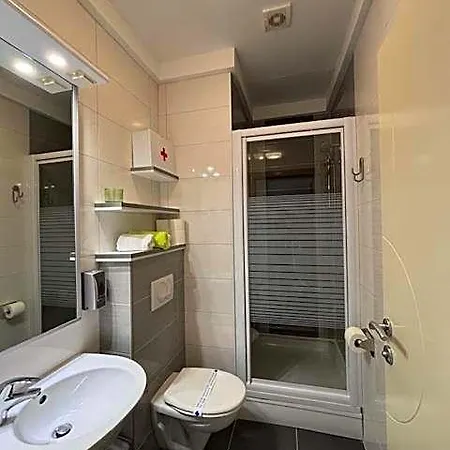 Adria Апартаменти